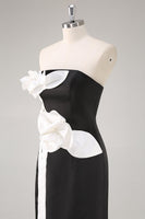 Laden Sie das Bild in den Galerie-Viewer, Schwarzes Trägerloses Hochzeitsgastkleid mit 3D-Blumen