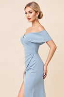 Laden Sie das Bild in den Galerie-Viewer, Staubblaues Schulterfreies Gerafftes Langes Brautjungfernkleid mit Schlitz