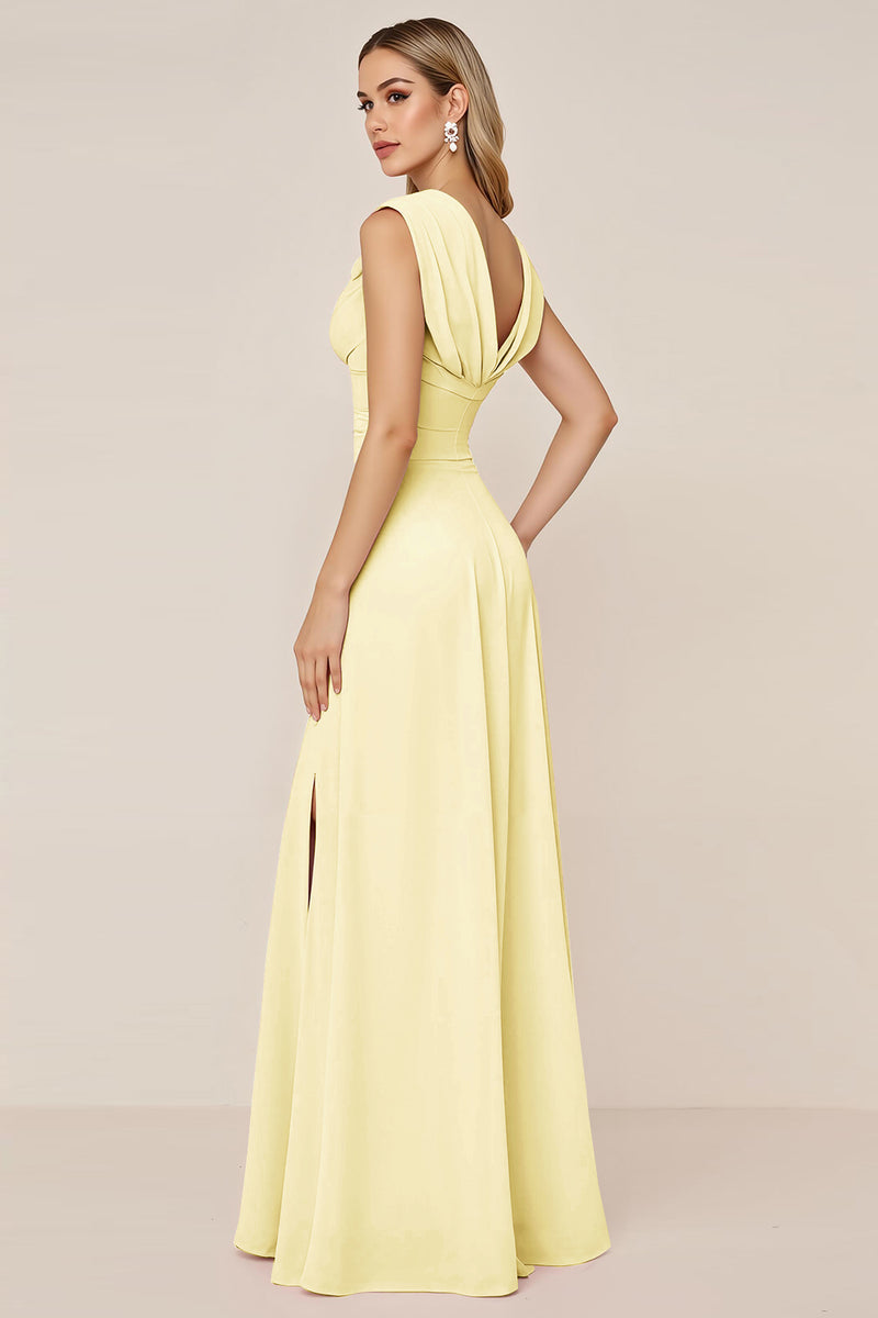 Laden Sie das Bild in den Galerie-Viewer, Bonbonrosa Chiffon Langes Brautjungfernkleid mit Wasserfallausschnitt und Schlitz