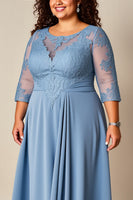 Laden Sie das Bild in den Galerie-Viewer, Große Größen Staubblaues A Linie Appliziertes Langes Brautmutterkleid