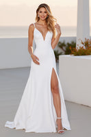 Laden Sie das Bild in den Galerie-Viewer, Spaghettiträger Elfenbein A Linie Brautkleid mit Schlitz