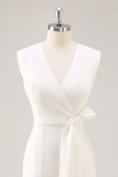 Laden Sie das Bild in den Galerie-Viewer, Weißes V-Ausschnitt Satin Standesamtkleid mit Gürtel