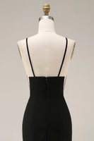 Laden Sie das Bild in den Galerie-Viewer, Schwarzes Meerjungfrauen Satin Hochzeitsgastkleid mit Spitze