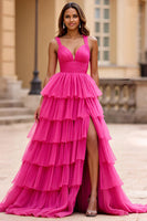 Laden Sie das Bild in den Galerie-Viewer, Fuchsia A-Linie Tüll Ballkleid mit V-Ausschnitt und Rüschen