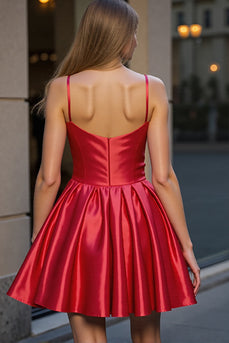 Rotes Spaghettiträger Satin A-Linie Cocktailkleid