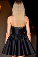 Laden Sie das Bild in den Galerie-Viewer, Neckholder Satin A-Linie Kleines Schwarzes Kleid