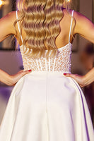 Laden Sie das Bild in den Galerie-Viewer, Korsett Weißes Appliziertes Abiballkleid