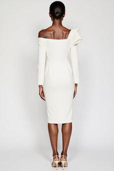 Weißes Figurbetontes Arbeitskleid mit Rüschen und langen Ärmeln