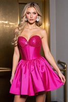 Laden Sie das Bild in den Galerie-Viewer, Glitzerndes A-Linie Fuchsia Satin Korsett Cocktailkleid