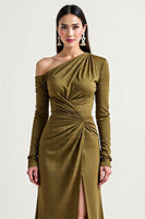 Laden Sie das Bild in den Galerie-Viewer, Langärmeliges Olive Ein Schulter Kleid für die Brautmutter mit Schlitz
