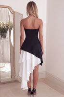 Laden Sie das Bild in den Galerie-Viewer, Schwarzes A-Linie Trägerloses Ballkleid mit Rüschen