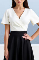 Laden Sie das Bild in den Galerie-Viewer, Elfenbein und schwarzes Satin A-Linie Arbeitskleid mit Ärmeln