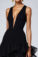 Laden Sie das Bild in den Galerie-Viewer, Schwarzes Langes Ballkleid mit V-Ausschnitt und Schlitz