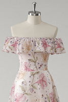 Laden Sie das Bild in den Galerie-Viewer, Schulterfreies Rosa Geblümtes Ballkleid mit Pailletten