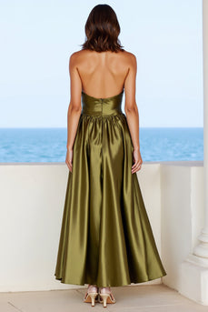 Olive A-Linie Satin Ballkleid mit tiefem V-Ausschnitt und Schlitz