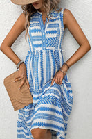 Laden Sie das Bild in den Galerie-Viewer, Weißes und blaues bedrucktes A-Linien-Midi-Sommerkleid