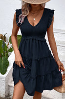 Laden Sie das Bild in den Galerie-Viewer, Schwarzes kurzes Sommerkleid mit V-Ausschnitt