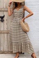 Laden Sie das Bild in den Galerie-Viewer, Grünes Sommerkleid mit Blumenmuster und V-Ausschnitt in A-Linie