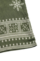 Laden Sie das Bild in den Galerie-Viewer, Armeegrüner trägerloser bedruckter Jumpsuit mit Schärpe