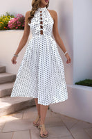 Laden Sie das Bild in den Galerie-Viewer, Weißes schwarzes Polka Dot Neckholder Sommerkleid mit Schleife