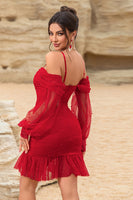 Laden Sie das Bild in den Galerie-Viewer, Korsett Schulterfreies Bodycon Rotes Cocktailkleid mit Perlenstickerei