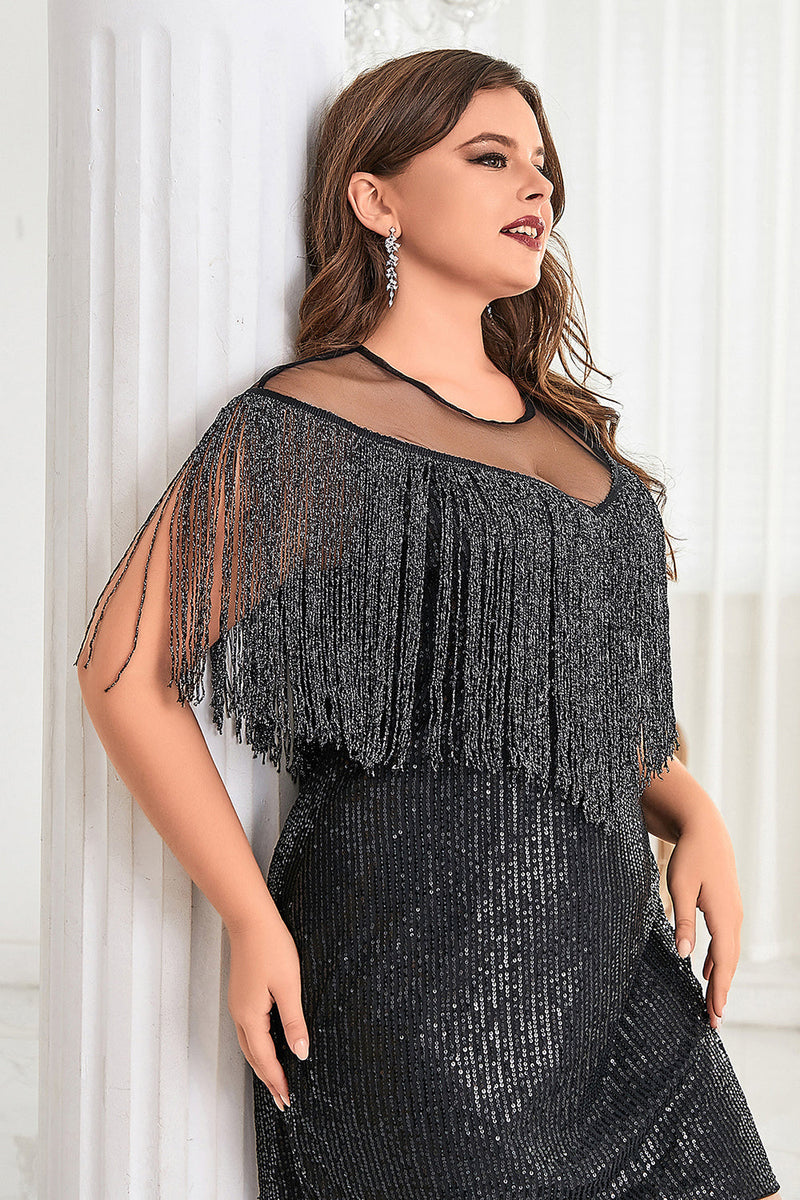 Laden Sie das Bild in den Galerie-Viewer, SchwarzeS Illusion Hals Pailletten Glitzerndes Kurzes Plus Size Cocktailkleid mit Fransen