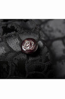 Laden Sie das Bild in den Galerie-Viewer, Schwarzer Jacquard Anzug mit Spitzrevers und einem Knopf 2-teiliger Herrenanzug