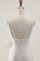 Laden Sie das Bild in den Galerie-Viewer, Perlen Weißes Bodycon Pailletten Cocktailkleid mit Schleife