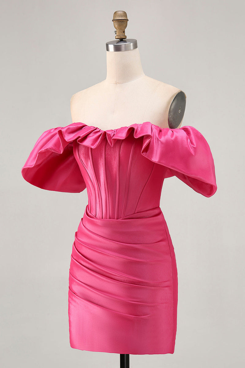 Laden Sie das Bild in den Galerie-Viewer, Schulterfreies Satin Fuchsia Rüschen Enges Abiballkleid