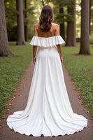 Laden Sie das Bild in den Galerie-Viewer, Einfaches A Linie Weißes Brautkleid mit Sweep Schleppe und Rüschen