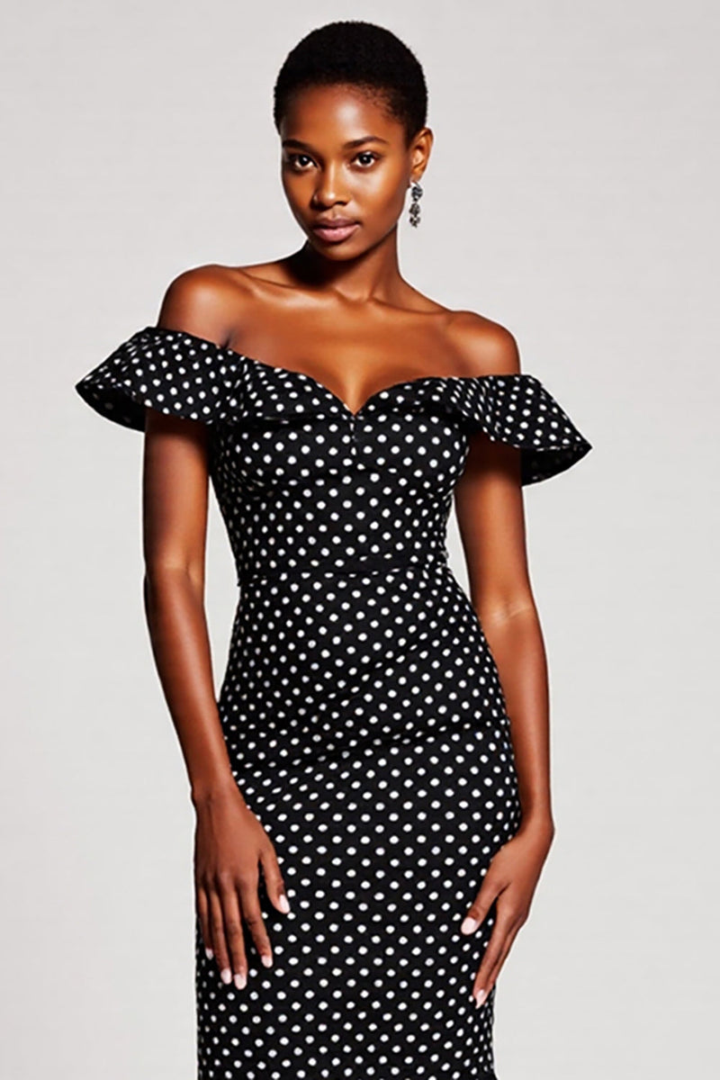 Laden Sie das Bild in den Galerie-Viewer, Schulterfreies Meerjungfrauen Polka Dots Kleid mit Rüschen in Schwarz Weiß