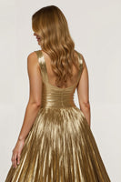 Laden Sie das Bild in den Galerie-Viewer, Goldenes Metallic Plissee Ballkleid in A-Linie