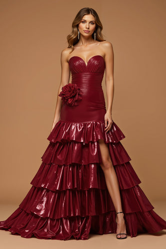 Burgunderrotes Trägerloses Gestuftes A-Linie Metallic Urlaubskleid