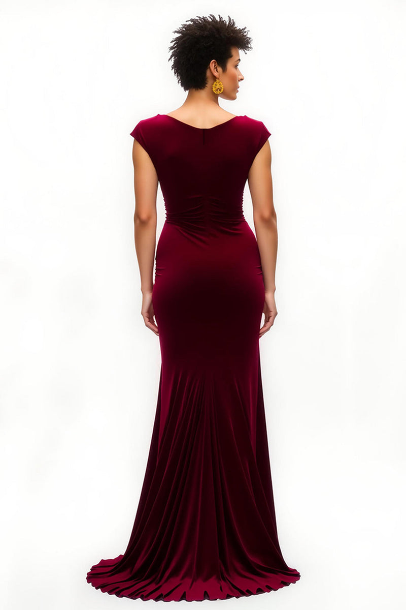 Laden Sie das Bild in den Galerie-Viewer, Burgunderrotes Langes Samt Festtags-Partykleid mit U-Boot-Ausschnitt und Schlitz