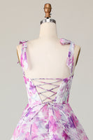 Laden Sie das Bild in den Galerie-Viewer, Lila Blume A Linie Gestuftes Langes Hochzeitsgastkleid mit Trägern Schleifen