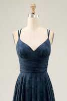 Laden Sie das Bild in den Galerie-Viewer, Blumen A Linie Marineblaues Bedrucktes Langes Hochzeitsgastkleid