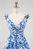 Laden Sie das Bild in den Galerie-Viewer, Blaues Geblümtes A-Linie Gestuftes Langes Brautjungfernkleid mit V-Ausschnitt