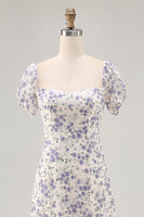 Laden Sie das Bild in den Galerie-Viewer, A Linie Druck Blaue Blume Langes Hochzeitsgastkleid mit Schlitz