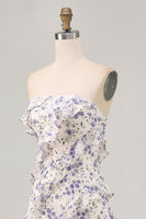 Laden Sie das Bild in den Galerie-Viewer, Blaues Trägerloses Etui Brautjungfernkleid mit Blumen und Rüschen