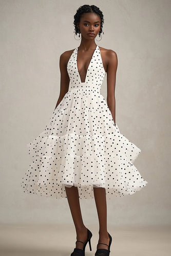 Neckholder A-Linie Rüschen Weißes schwarzes Polka Dots Kleid