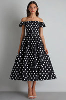 Laden Sie das Bild in den Galerie-Viewer, Schulterfreies A-Linie Kleid mit schwarzen weißen Polka Dots