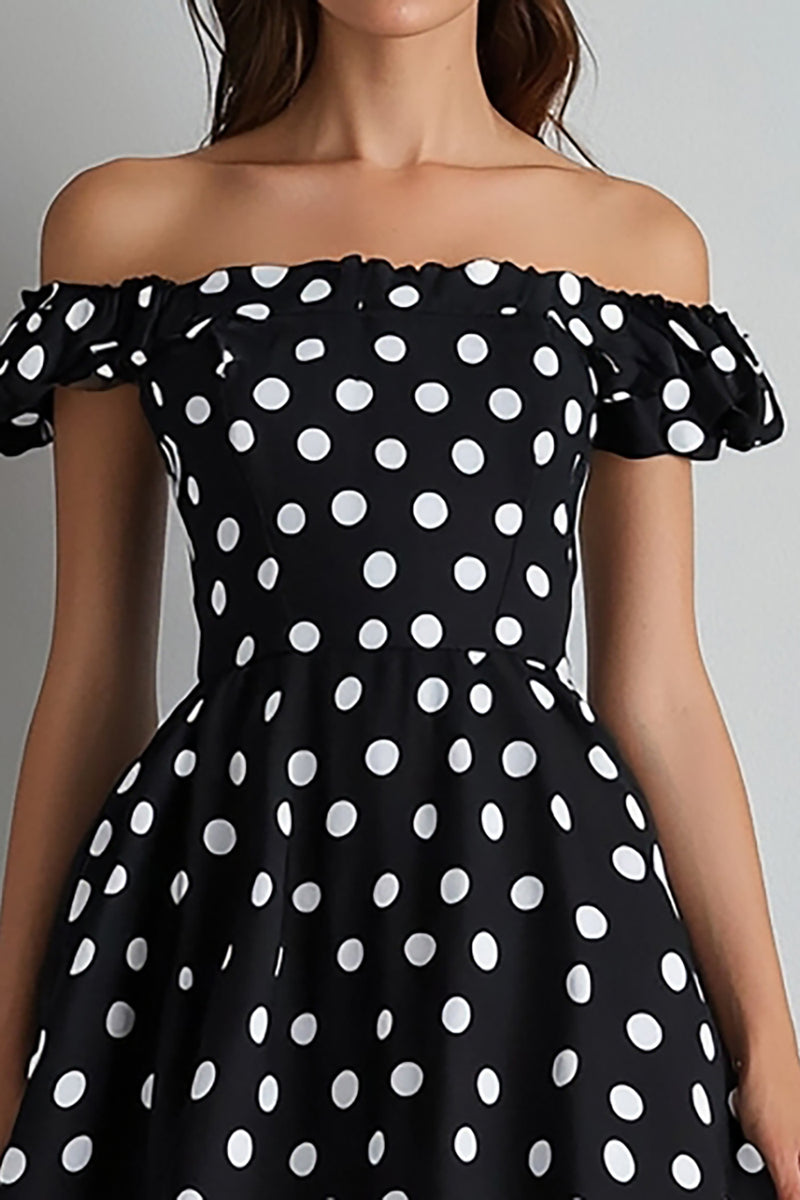Laden Sie das Bild in den Galerie-Viewer, Schulterfreies A-Linie Kleid mit schwarzen weißen Polka Dots