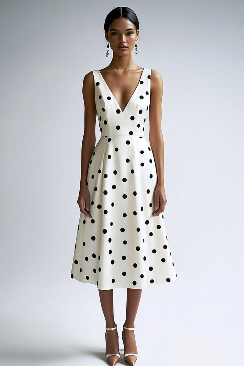 Laden Sie das Bild in den Galerie-Viewer, A Linie Midi V-Ausschnitt Weißes schwarzes Polka Dots Kleid