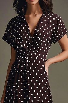 A Linie Chiffon Kaffee Weißes Polka Dots Kleid mit kurzen Ärmeln