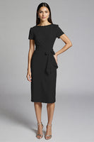 Laden Sie das Bild in den Galerie-Viewer, Beige Perlenbesetztes Etui Arbeitskleid mit Rüschen