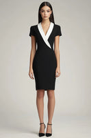 Laden Sie das Bild in den Galerie-Viewer, Schwarz Weißes Figurbetontes Kurzes Arbeitsblazerkleid aus Satin