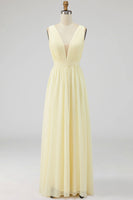 Laden Sie das Bild in den Galerie-Viewer, Elfenbein Maxi Chiffon Standesamtkleid mit Rüschen und tiefem V-Ausschnitt