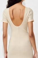 Laden Sie das Bild in den Galerie-Viewer, Einfaches Aprikose Midi Etui Kleid für Hochzeitsgäste mit Schlitz