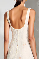 Laden Sie das Bild in den Galerie-Viewer, Weißes Midi Kleid für Hochzeitsgäste in A-Linie mit Applikationen