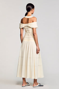 Aprikose Kalte Schulter A Linie Hochzeitsgastkleid